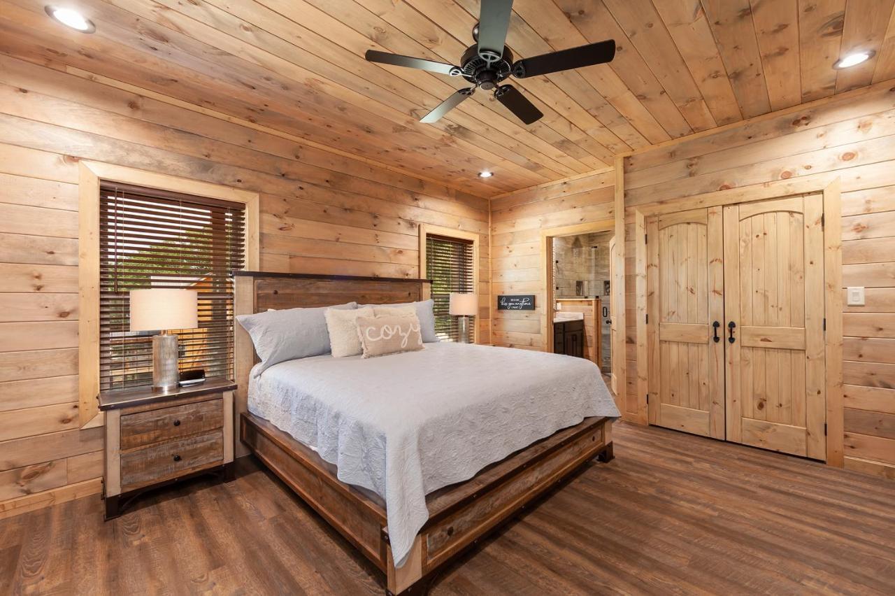 Thunder Mountain Lodge Cabin Sevierville Bagian luar foto