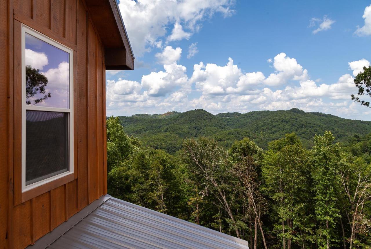 Thunder Mountain Lodge Cabin Sevierville Bagian luar foto