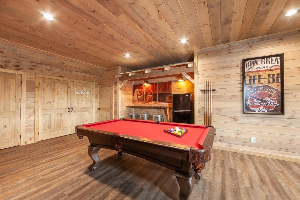 Thunder Mountain Lodge Cabin Sevierville Bagian luar foto